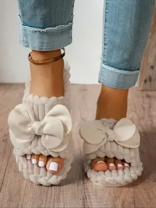 2026 Sweet Bow Women's Comfortable Low Heel Slide Slippers, Ideal for Home, Simple and Elegant Design, Perfect for Fall & Winter