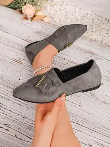 Women's Metal Buckle Pointed Toe Loafers, Velvet Flat Walking Shoes, Soft Sole Anti-Slip Commuter Shoes, Casual Slip-On Footwear for Daily Wear