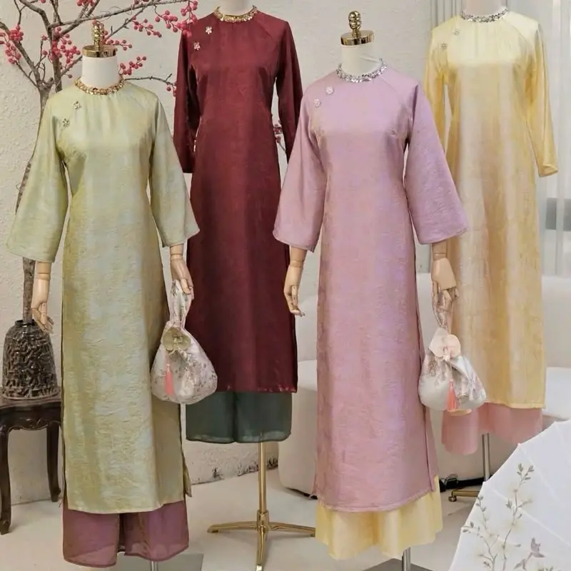 Áo Dài tơ óng kim sa - Vietnamese Traditional dress