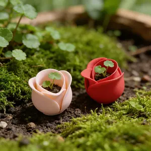 Rose Flower Pot, 3D Printed Plastic, / Roses, Vintage Desk Balcony Decor, Garden Planter, Mother's Day Gift, Valentine's Day Decor