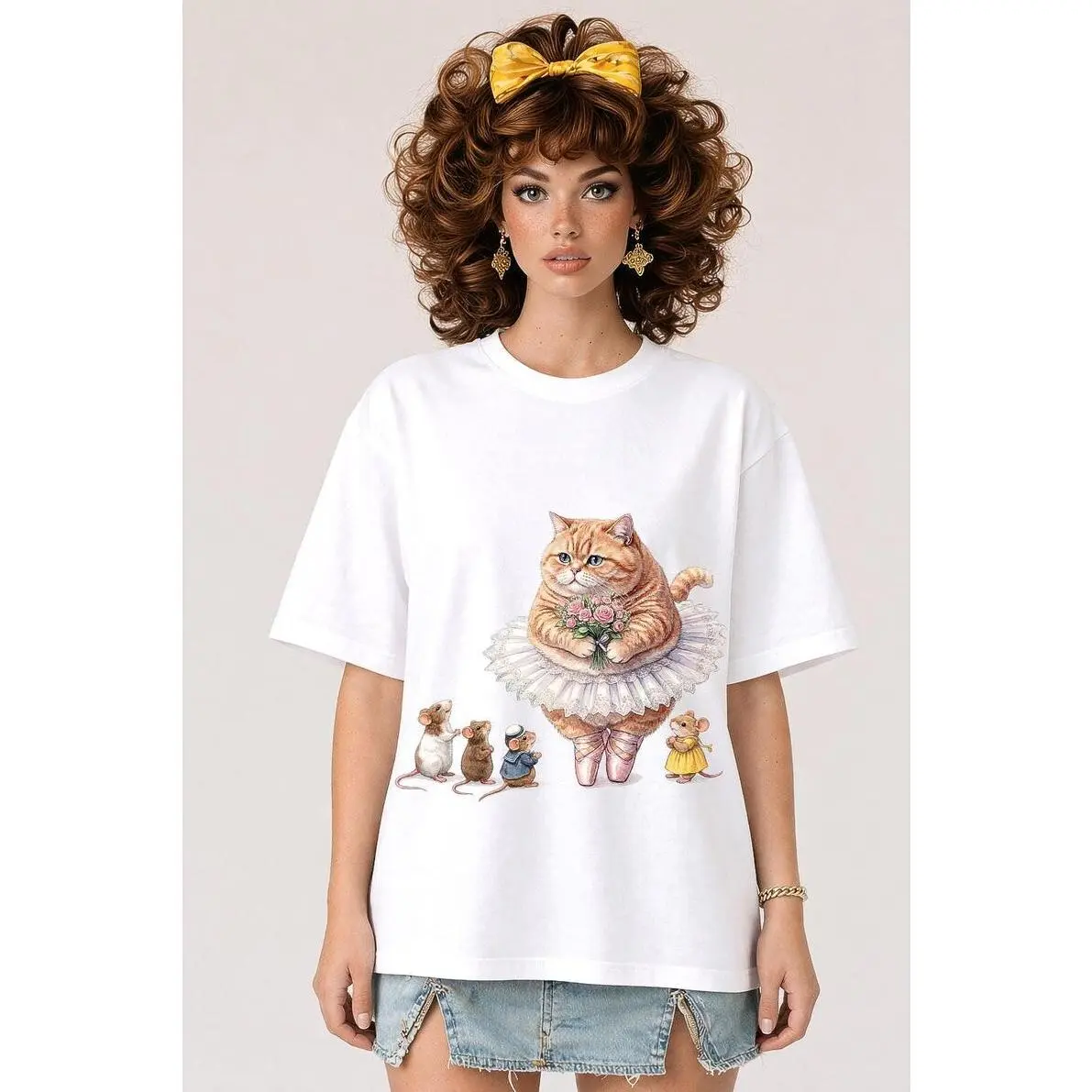 Ginger Cat Tee, Fat Cat T-Shirt, Cute Chubby Cat Graphic Tee, Funny Orange Cat Shirt, Ballerina Cat Shirt, Cat Lover Gift, Oversized T-Shirt