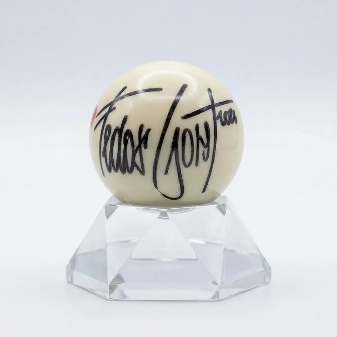 Limited Edition Signed Cue Ball Limited Edition Signed Cue Ball
