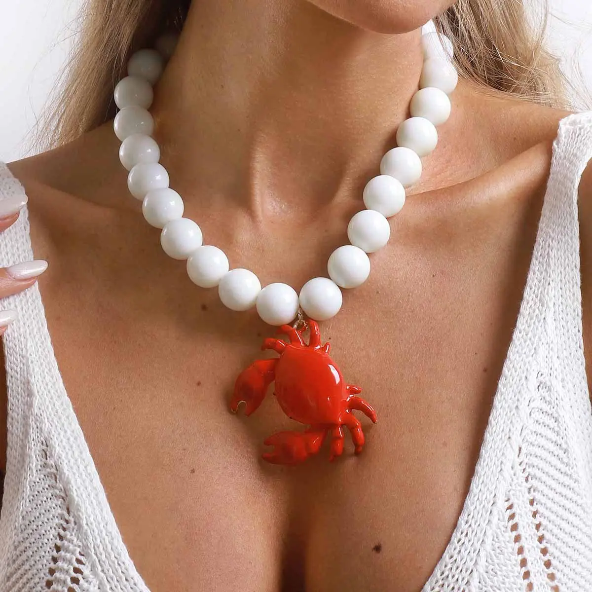 Women's Red Lobster Pendant Necklace, Boho Style Decorative Beaded Jewelry on a Chunky Chain, Summer Coastal Accessory, Boho Style Jewelry, Decorative Beaded Necklaces, Chunky Chain Jewelry