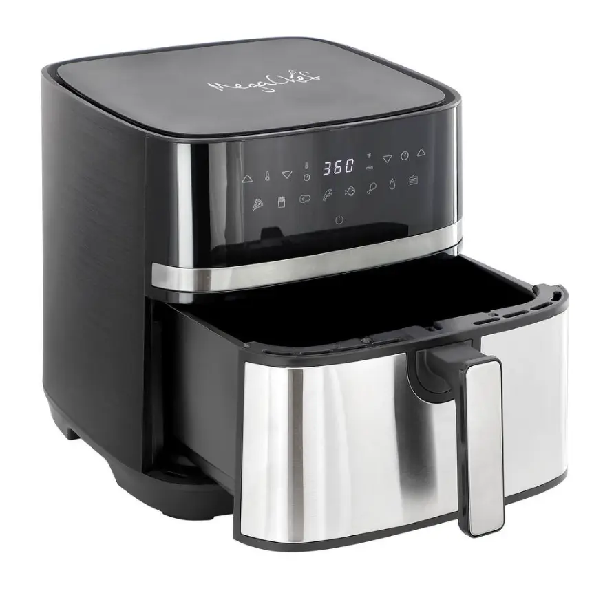 8.5 Quart Bundle Air Fryer in Black and Stainless Steel with 125 Piece Paper Liners