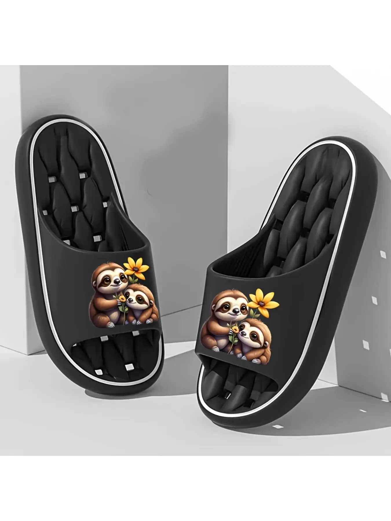 1pc EVA Sloth with Flower Home Indoor Slippers Lightweight And Flexible Simple Slippers Easy to Clean Suitable for All Seasons Essential Items for Home Use, Women Shoes