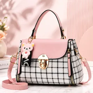 Plaid Crossbody Bag – Small Crossbody Bag for Women Teen Girls – Lightweight Plaid Pattern Purse, Fashion Casual Shoulder Bag, Everyday Satchel for Travel & Shopping