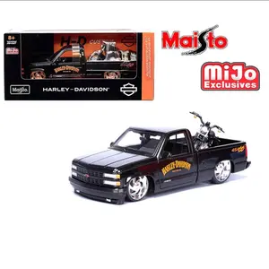 New 1/24 Maisto 1993 Chevrolet 454 SS & Black Harley-Davidson Motorcycle Diecast Model, Collectible Decor Accessories