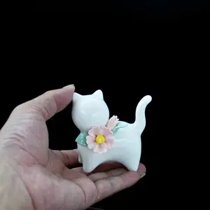Ceramic Kitten Ornaments, Cute Figurine Cat Crafts, Kitten And Bear Decorations For Living Room And Tea Table