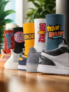 10 Pairs Random Fashion Socks Casual Stylish Letter Print Socks Unisex Comfortable Street Style Hip Hop School Socks Suitable for All Seasons Daily Wear