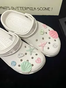 Clog Charms Ocean Starfish Seashell Shoe Charms, Removable DIY Aesthetic Shoe Decorations for Clogs Sandals, Summer Beach Accessories（Shoes NOT Included）Shoe Charm Set