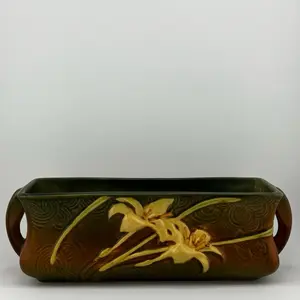 Roseville Pottery 1946 Zephyr Lily Sienna 1393-8 Window Box Planter