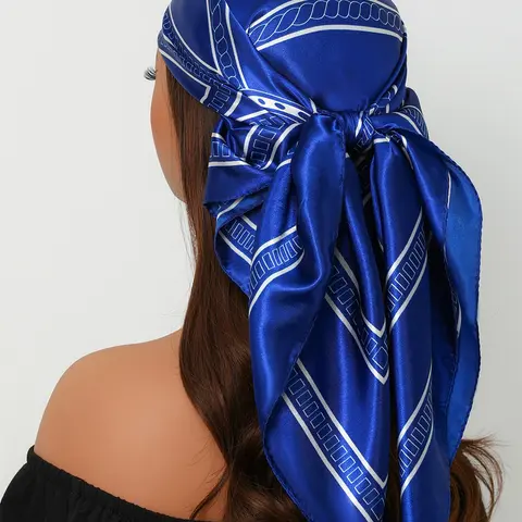 Women's Fashionable Travel Shawl Scarf, 35.4-Inch Luxury Printed Silk Headscarf, Versatile 90x90cm Square Wrap for All Seasons, Boho Style Scarf