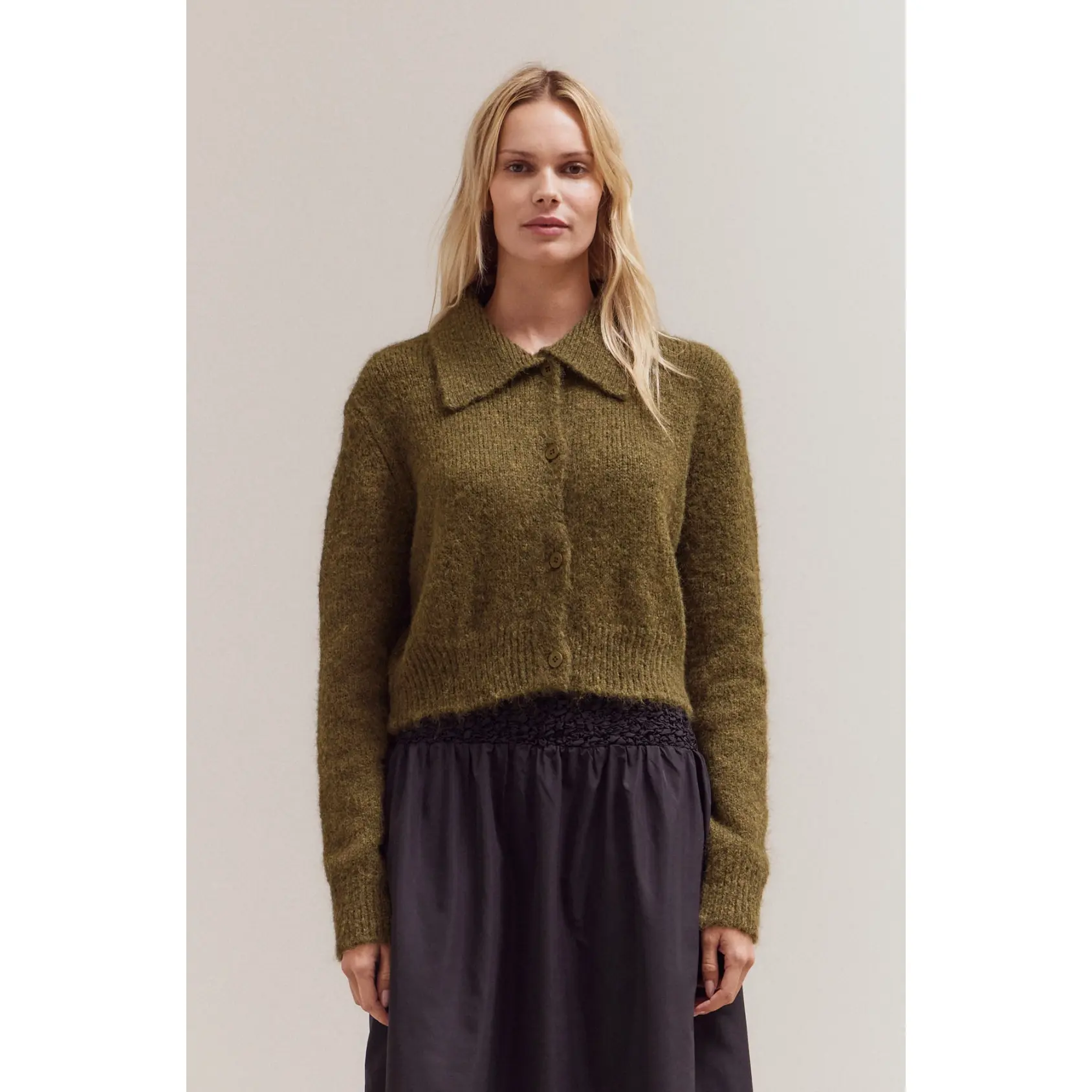 Moss Collar Neck Cardigan