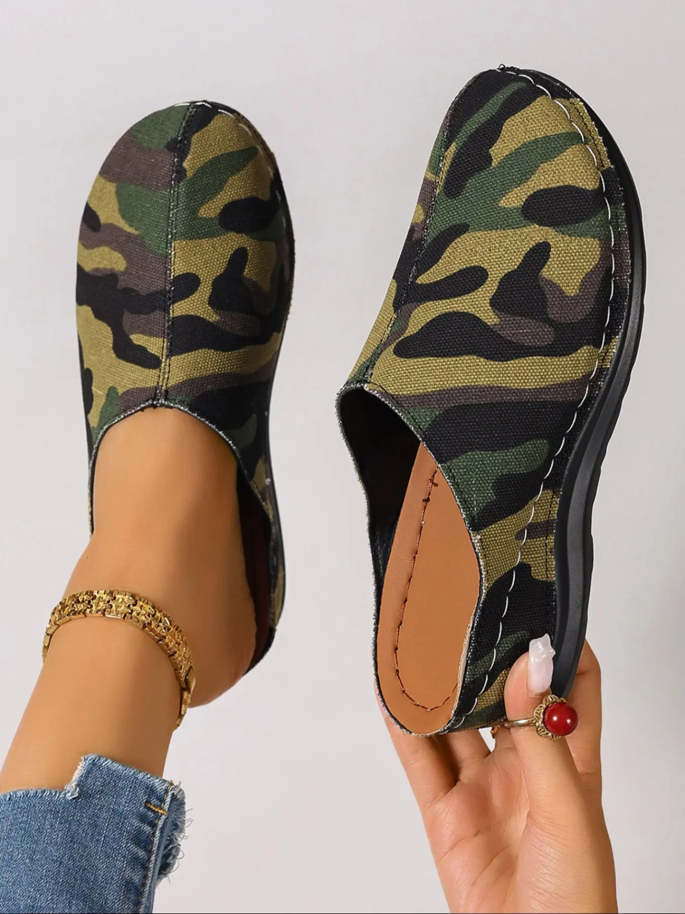 Women's Camouflage Half-Drag Slip-On Shoes, Footwear, Canvas Fabric, Camo, Stitched Decor, Thick Rubber Sole, Casual Style, Lightweight, Insole, Walking Shoes, Leisure Shoes, Rubber Soled Footwear