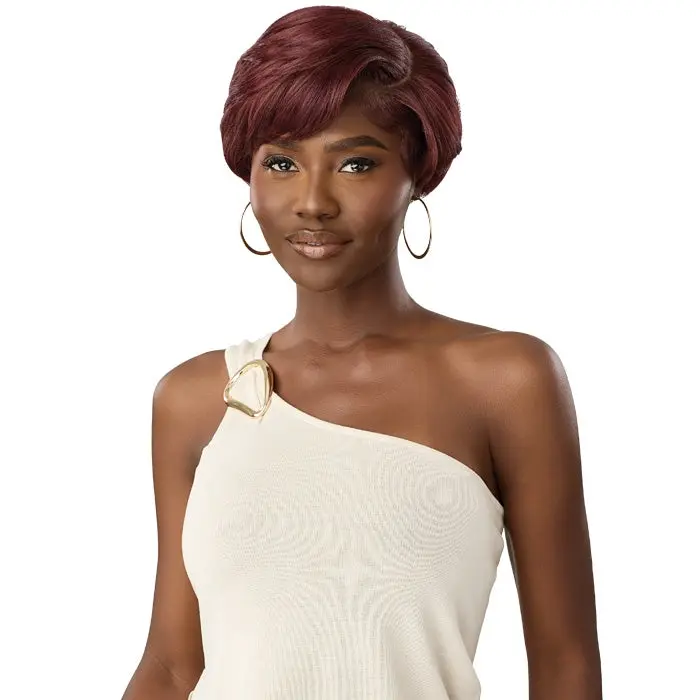 Outre Melted Hairline Trucurve Glueless HD Deep C-Part Lace Wig - TRUCURVE 7