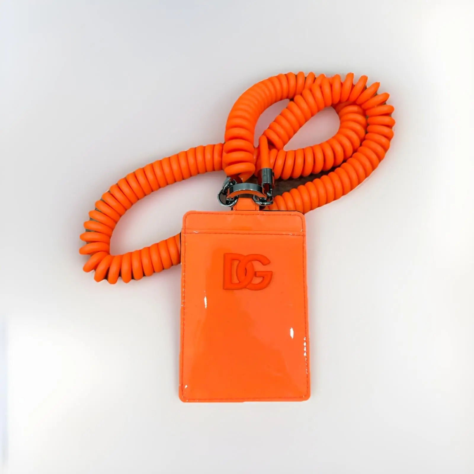 Pre-owned DOLCE & GABBANA As Seen On Screen As Seen On Screen SE4165 Neon Orange Patent Card Bounce Lanyard