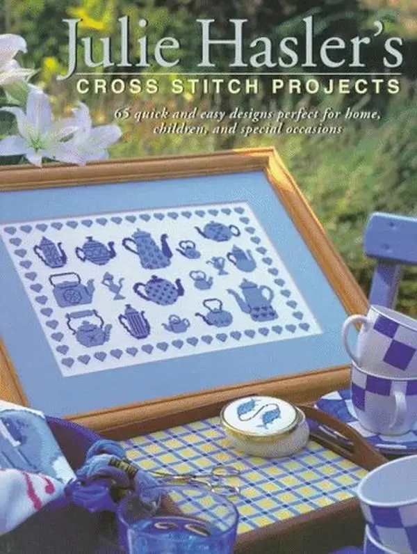 USED Book - Julie Hasler's Cross Stitch Projects: 65 Quick & Easy Designs Perfect for Home, Children, and Special Occasions by Julie S. Hasler (Paperback) - english