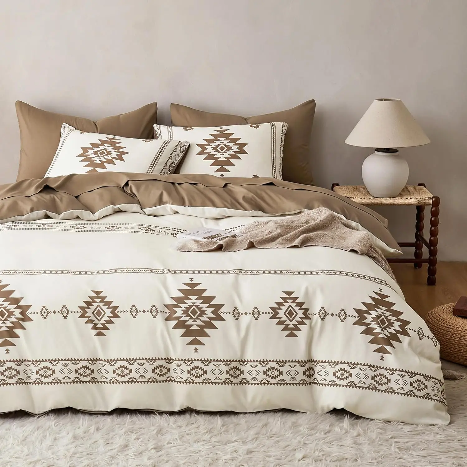 - Western Comforter Set, Boho Southwestern Farmhouse Style with Aztec  Geometric , Soft Lightweight Beddg, 3 count, Beige Brown, Kg Size