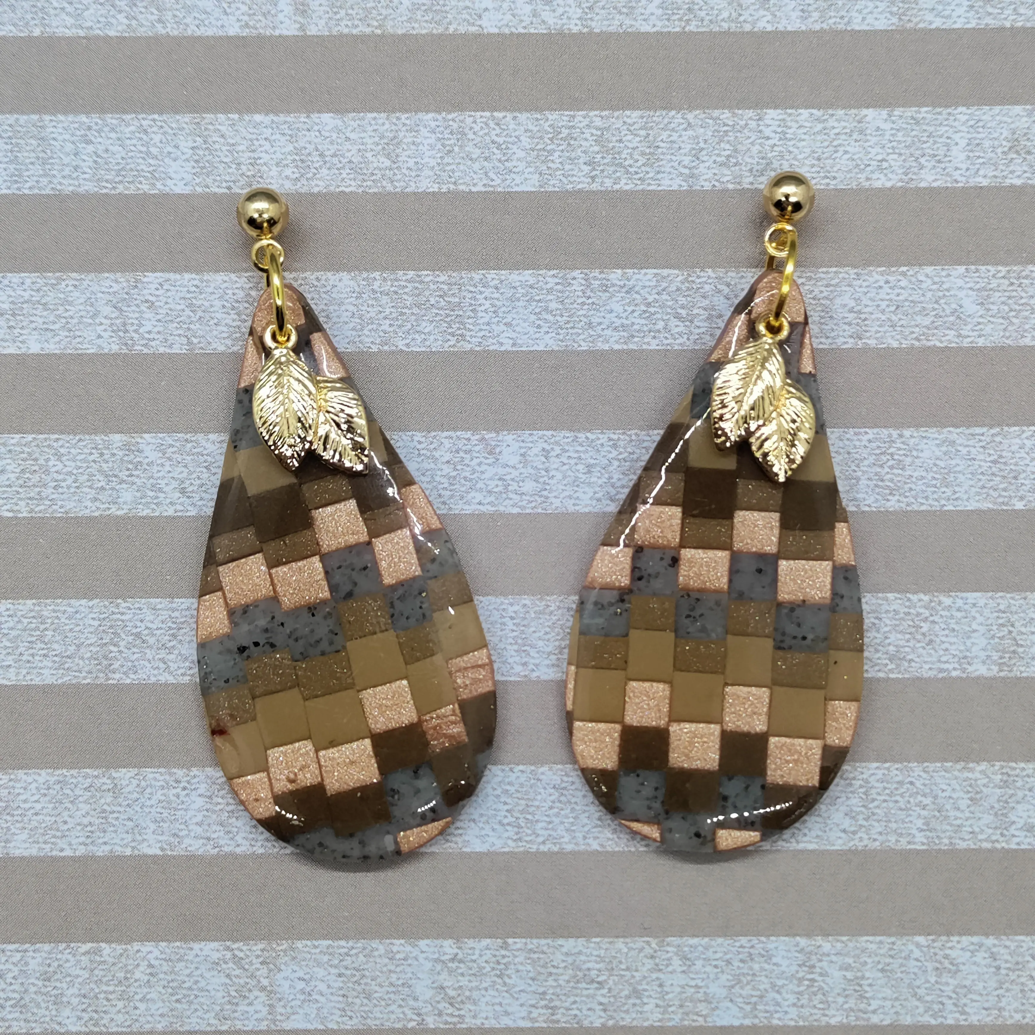 Elegant Brown Checkered Polymer Clay Decorative Charm Earrings, Matching Charm Earrings with Small Parts