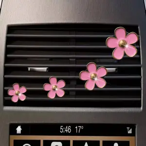 Flower Car Air Outlet Decoration, Car Air Freshener Clip Ornament, Car Interior Decoration Accessories for Women & Girls, Car Decorative Accessories, Car Air Diffuser, Car Scents, Car Fragrance, Aroma Scented Floral