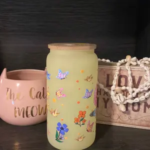 #47 Colorful and friends Color changing yellow 16oz glass cup with Bamboo Lid and plastic Straw Drinkware