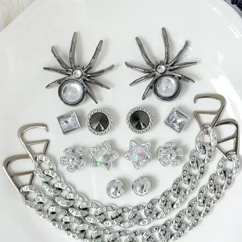 14 Piece Dark Spider Rhinestone Shoe Charms Set, Silver Block, Decorative Metal Water Drill Acrylic, Sweet Cool Style, Rhinestone Shoes Charms, Decorative Shoe Accessories, Rhinestone Shoe Decoration