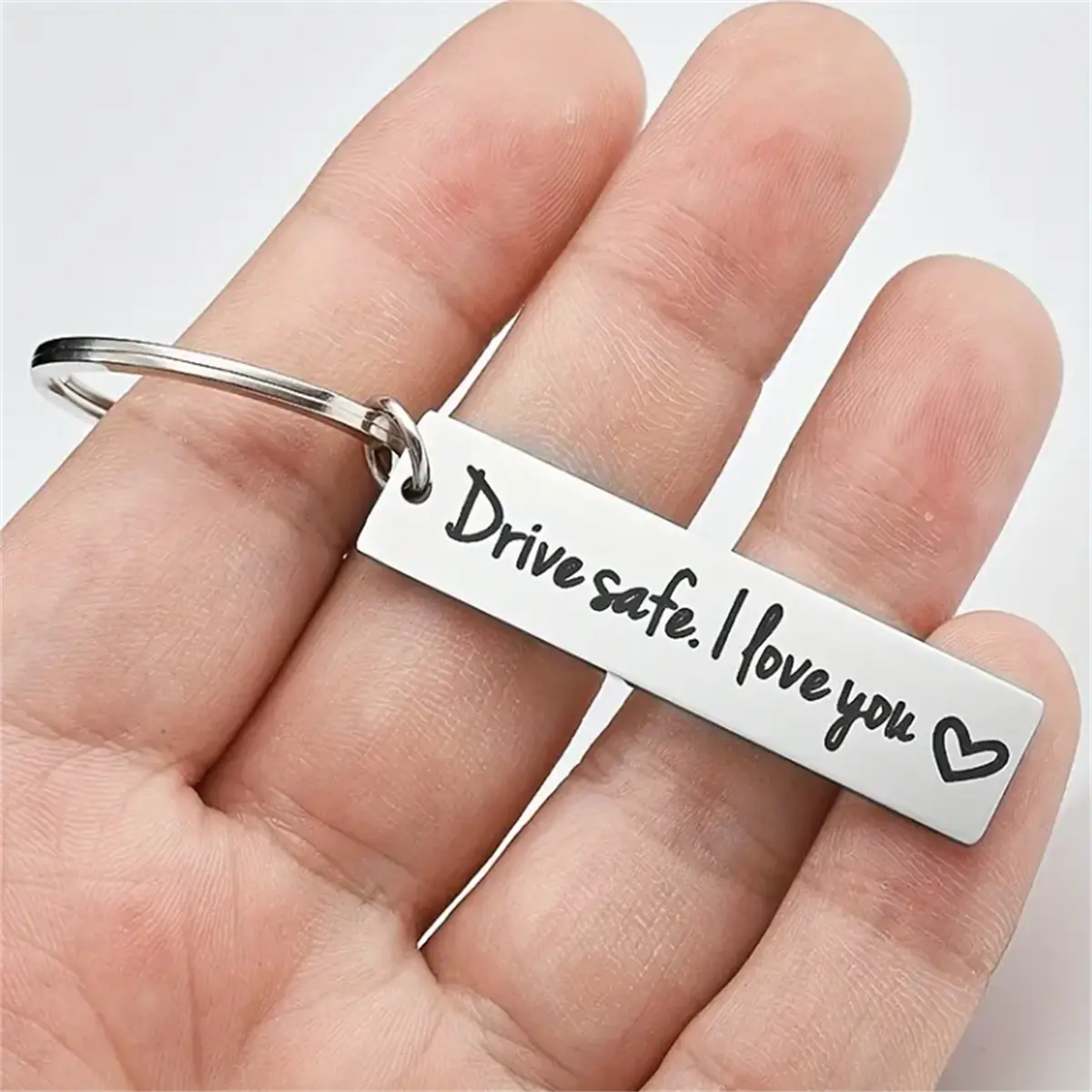 2-Piece Men's Stainless Steel Keychain Set with Safety Message - Stylish Anti-Rust Metal Keyring for Car Keys, Valentine's Day Gift for Husband, Style, Keychain For Car Keys, 2Pcs, Minimalist, Edc Gear, Corrosion Resistant, Anti-Rust Coated Keychains