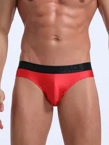 1pc comfortable triangular rearless  for men, with a waistband that raises the buttocks and has a three-dimensional pouch design. Breathable low-waist triangular underwear, thin style, not stuffy, is soft and comfortable. Daily leisure sport underwear