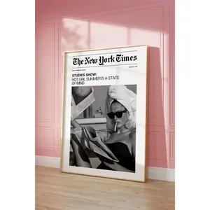 Trendy Hot Girl Summer Print Magazine Poster Preppy Print Trendy Printable Wall Art Trendy Bathroom Wall Art Trendy Bedroom Poster Girly Art