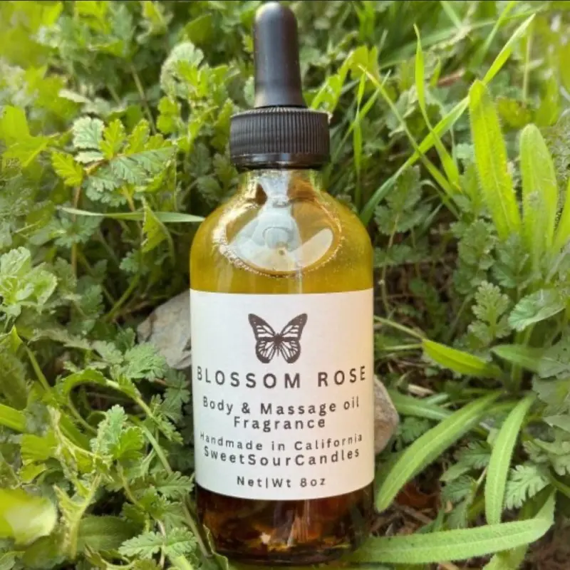 Blossom Rose Body Oil Infused with Rose Petals Moisturizing Formula for Soft Skin