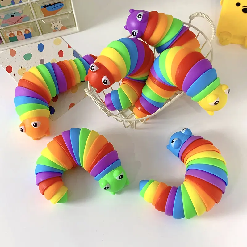 5pcs Large Rainbow Caterpillar Puzzle Toy Animals, Sound-Activated Twist Sensory Toy Animals, Sound Emitting Stress-Relief Tool, Infant Early Learning Educational Aid, Colorful Sleep Aid Doll, Transportation, 15Cm Length