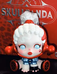 (Iris DH9023) SKULLPANDA  Limited edition figurines