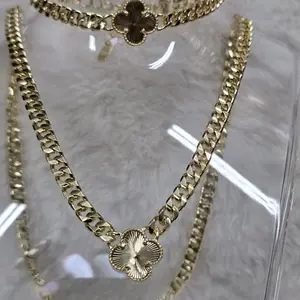 # 0229 Gold Chain Necklace with Clover Pendant - Elegant Jewelry for Women