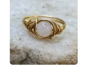 Quartz crystal wire wrap ring