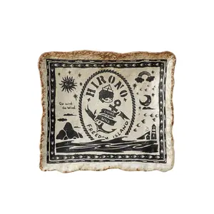 [Spanish] – Hirono Living Wild – Freedom Island Plato Cuadrado