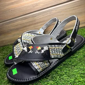 Crossed Mexican Sandals with Embroidered Rooster Design and Comfortable Closure for Casual Wear
