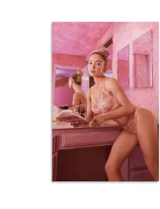 Model Poster Sydney Sweeney Sexy