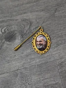 Personalized Wedding Memorial Pin - Bridal Bouquet or Groom Boutonniere Memorial Photo Charm - Gold or Silver