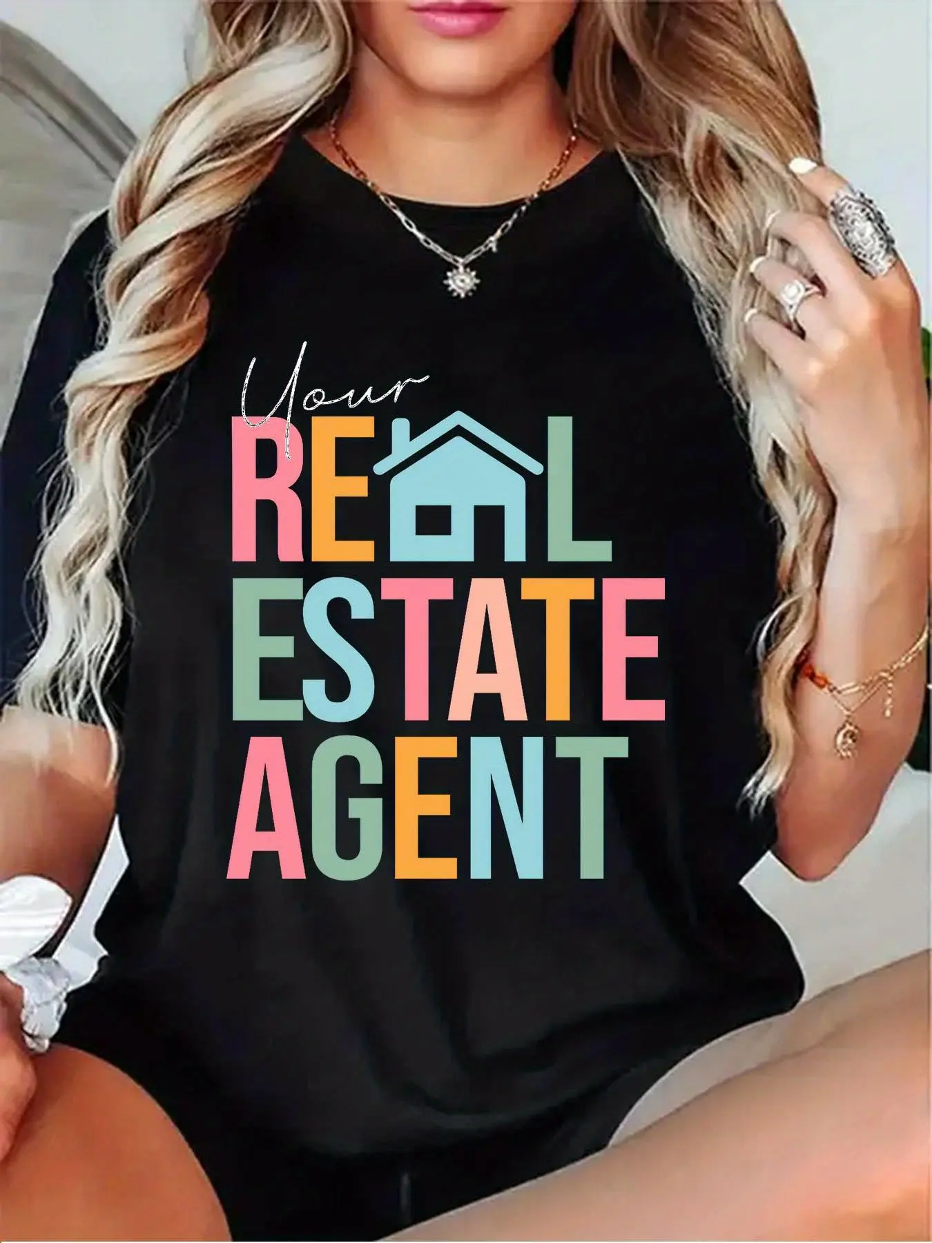 Women's Real Estate Agent T-Shirt - Professional Property Apparel, Casual Short Sleeve Round Neck Tee with Agent Text (Black/Grey/White/Dark Red) - All-Season Real Estate Marketing Outfit