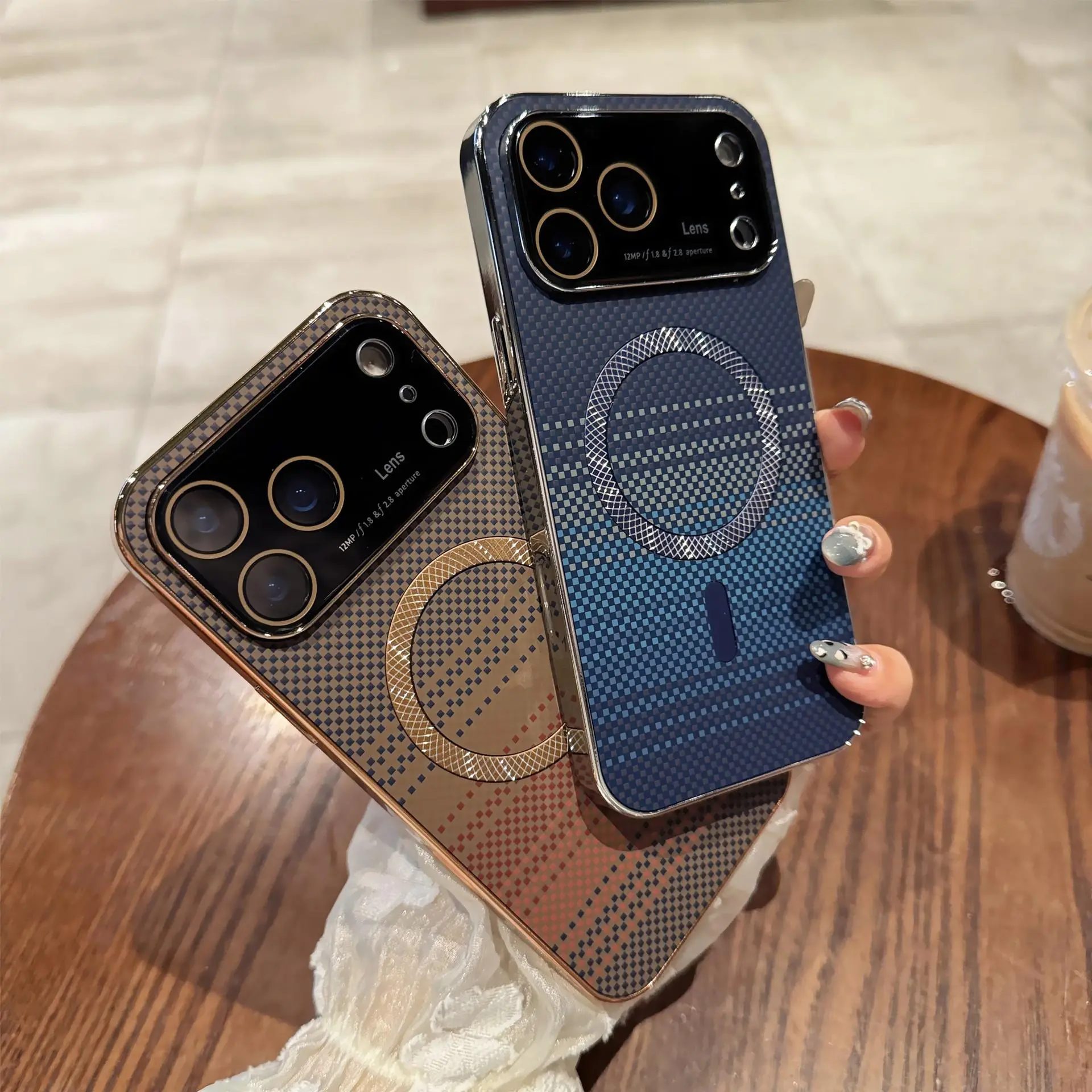 Suitable for iPhone 17 Magnetic Phone Case Rotating Stand iPhone 16 Pro Max Large Window Electroplated Fiber Texture Suitable for iPhone 17 Magnetic Phone Case Rotating Stand iPhone 16 Pro Max Large Window Electroplated Fiber Texture