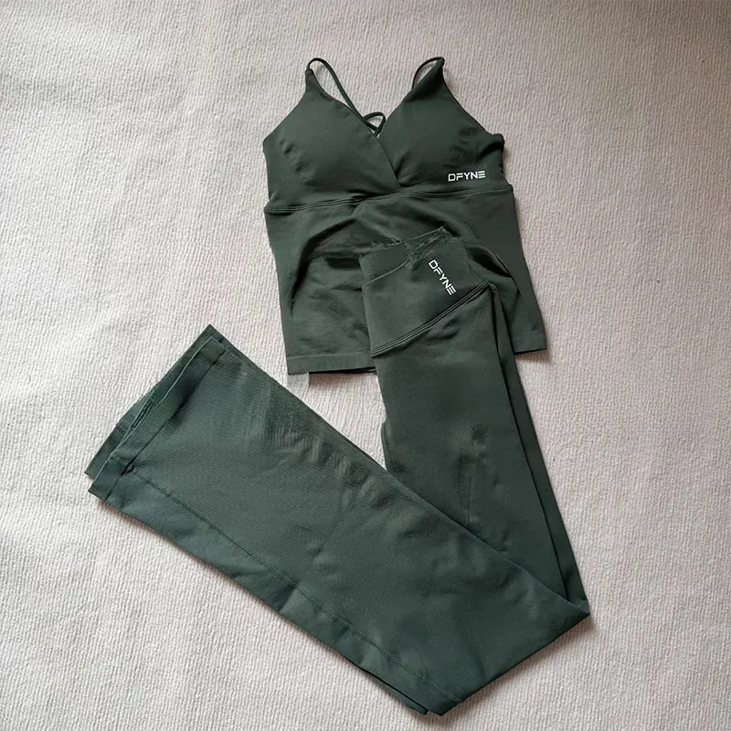 Liu Lv vest and long pants set