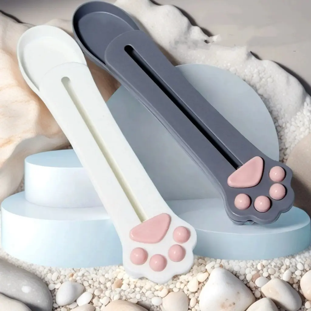 2PCS Cat Paw Treat Spoon Squeeze Feeder for Cats Lickable Wet Food Dispenser Soft Paws Design Gray White Cat Feeding Tool Easy to Clean Creamy Snack S