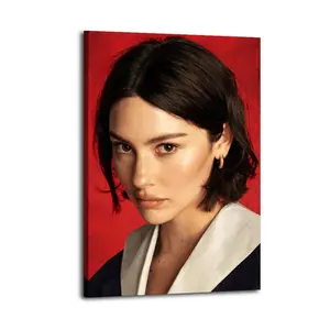 Gracie Abrams Aesthetic Room Poster Canvas Poster, Cute And Vibrant Poster for Bedroom, Dorm, Gaming Setup