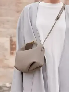 New Women's Cloud Pleated Large Capacity Lunch Box Bag, Unique Design Crossbody Commuter Bag, Fashion Shoulder Handbag, Hobo Crossbody Purses