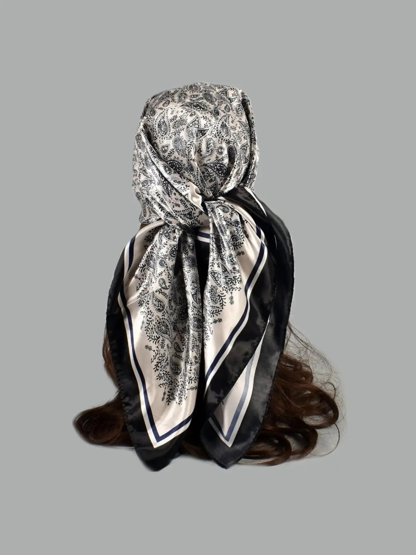 Women's Paisley Print Square Scarf, Fashionable Printed Bandana for Daily Wear, Satin Scarf for All Seasons, Fashion Clothes Accessories, Fashion Hair Scarves, Headscarf, Paisley Print Shawl, Boho Style Scarf, Scarf Wrap