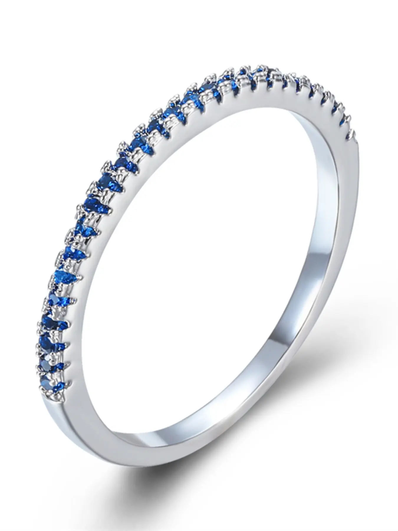 A white gold round ring made of blue zirconia is fashionable, elegant and retro, suitable for women to wear during travel, wedding parties, Artificial Zircon Rings, Artificial Gemstone Ring