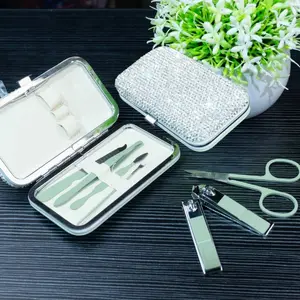 New Diamond-Encrusted Nail Care Set, Portable 7-Piece Nail Clipper and Pedicure Kit, Nail Manicure Kit, Essential Travel Grooming Tools