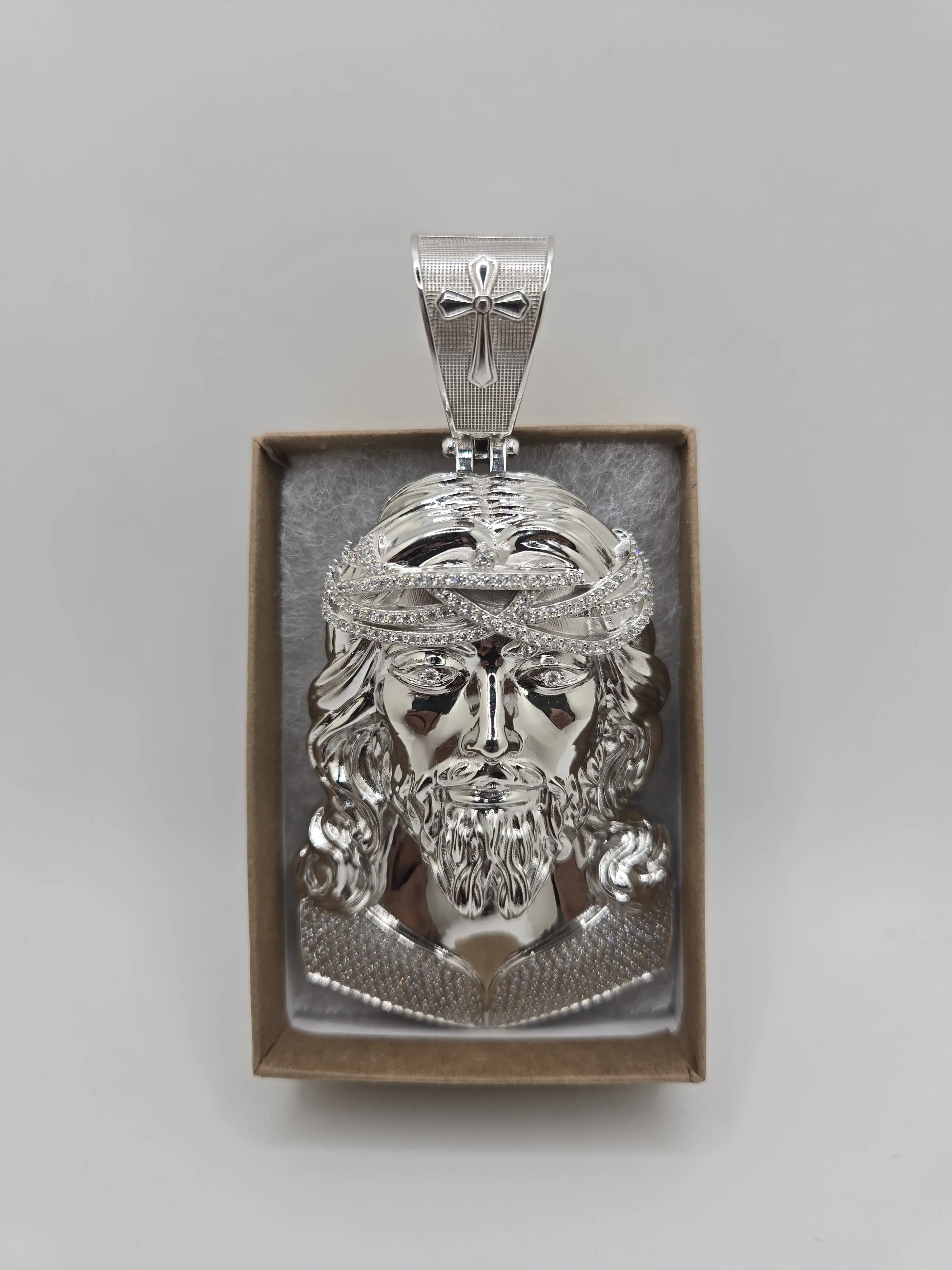 Dije de cara de Cristo plata 925