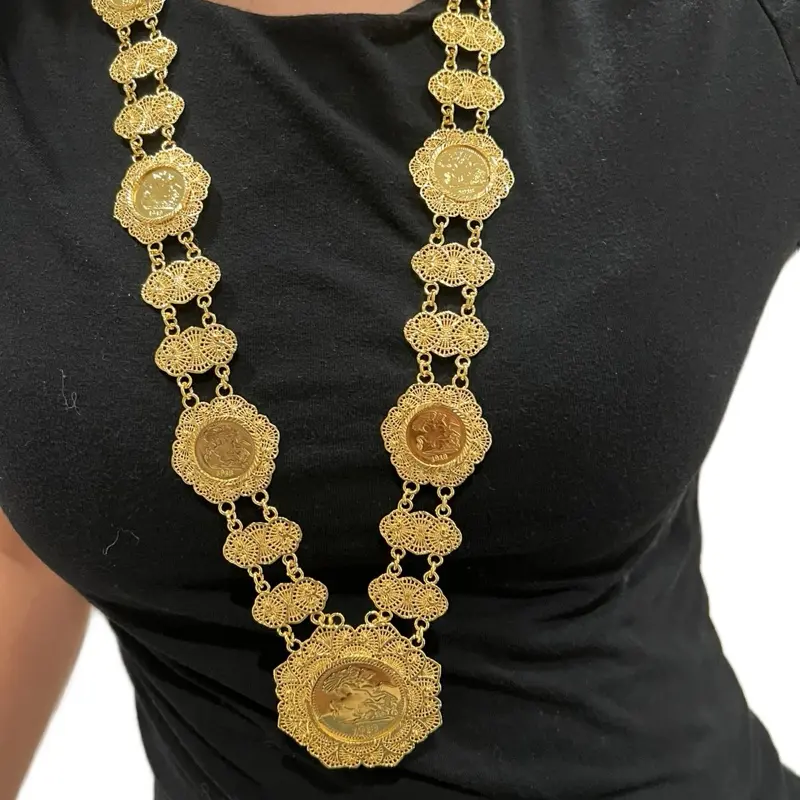 21K Gold-Plated English Coin Claddagh Necklace Traditional Timeless Design