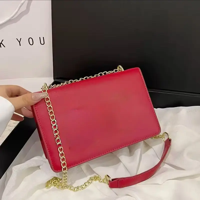 Light Luxury Burgundy Handbags for Women Trendy Versatile Buckle Flip Shoulder Bags Female Casual Commuting Chain Crossbody Bag